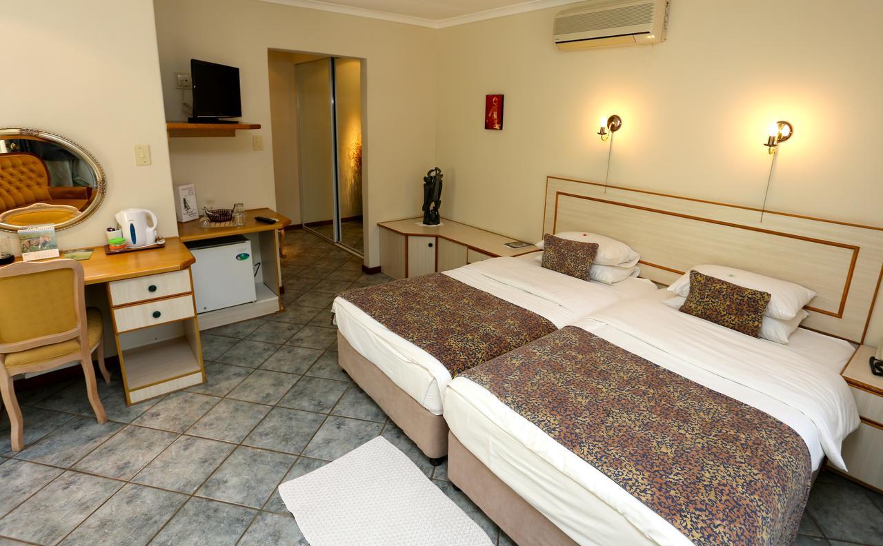 Minen Hotel Tsumeb Eksteriør billede