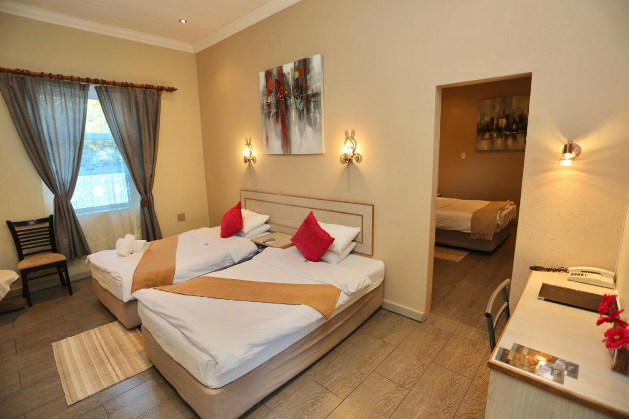 Minen Hotel Tsumeb Eksteriør billede