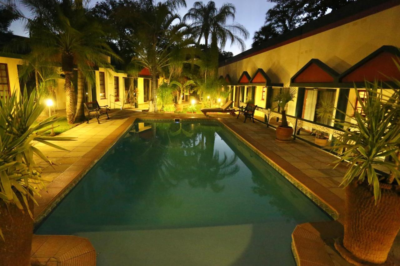 Minen Hotel Tsumeb Eksteriør billede